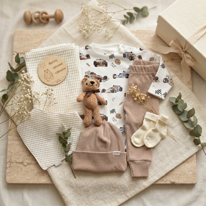 Zestaw na Baby Shower dla  dziecka auta
